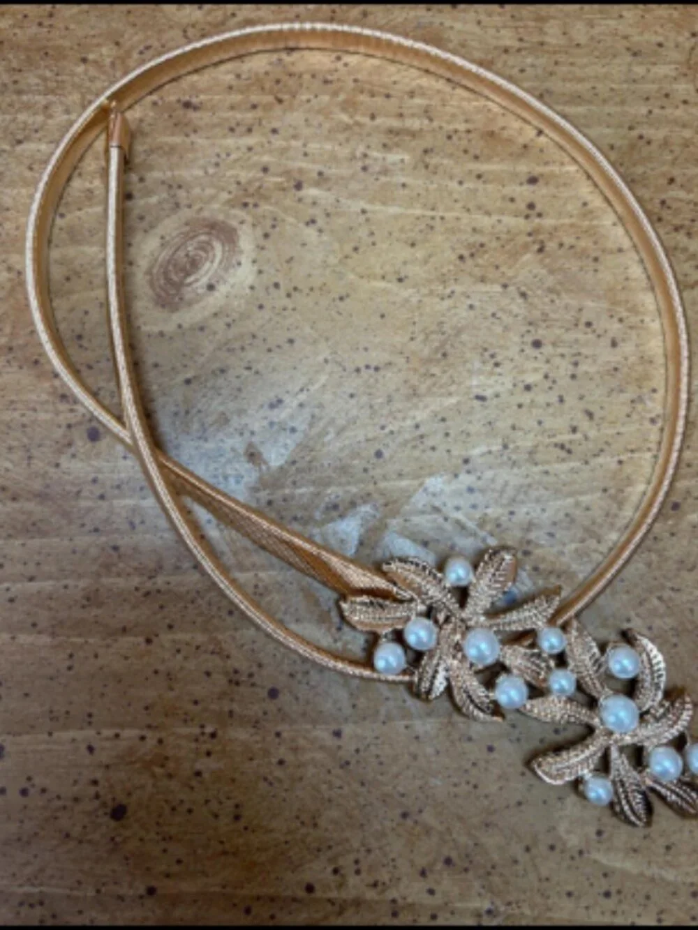Gold Stretch Belt – 1980s Inspired Faux Pearl Beaded Buckle